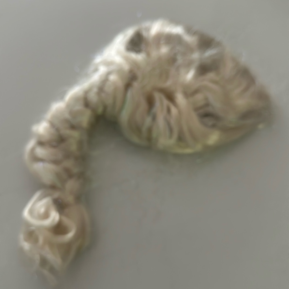 3/$10 Disney Frozen Elsa wig